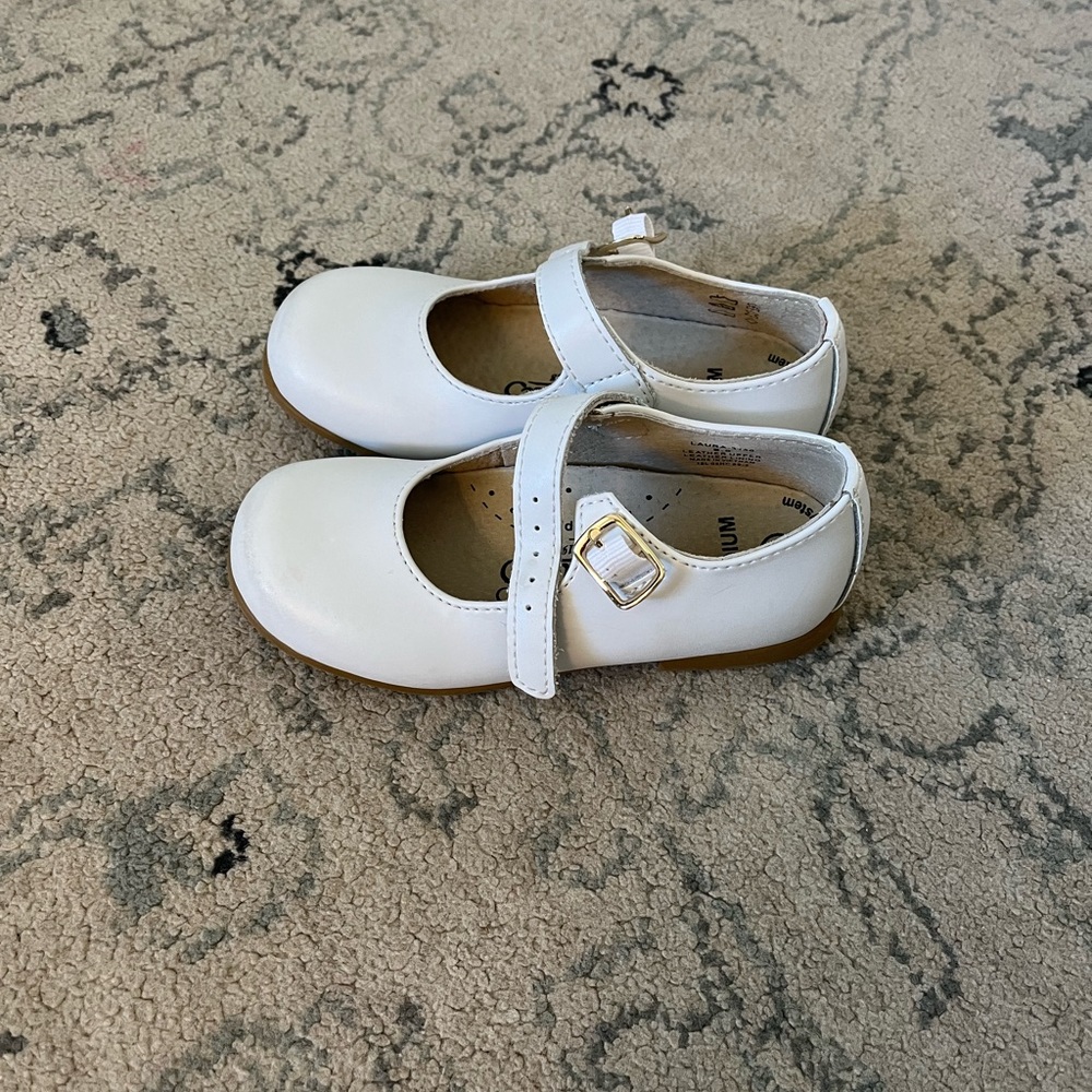 Footmates Mary Janes